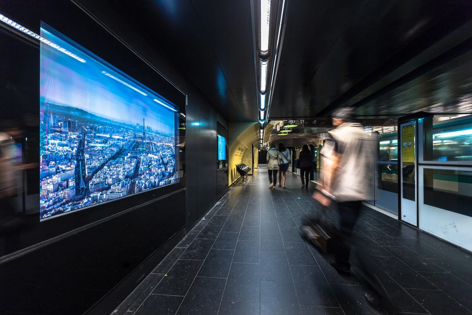 Électronique Souterrains — Paris Metro